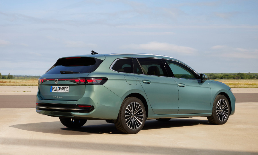 PHOTO GALLERY VW Passat wagon 2024